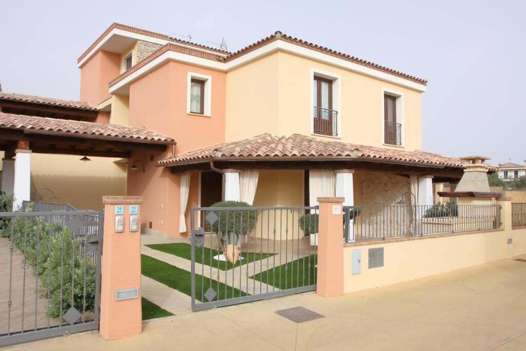 Villa Elisa Residenza Agora Villasimius Exterior photo